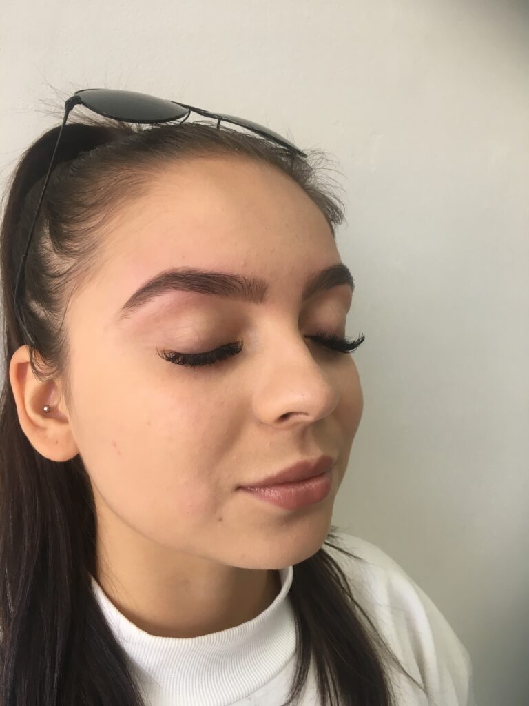 best Eyebrows shape Toronto